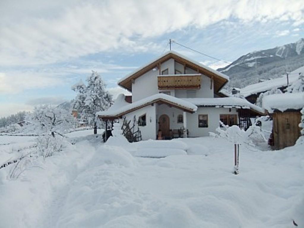 Apart Auszeit Arzl im Pitztal Exterior photo